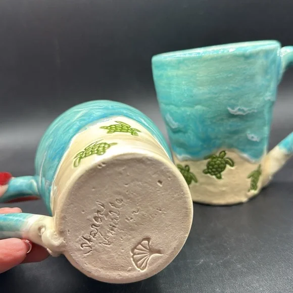 Handmade Potteryy Beach Turtle Mug Set